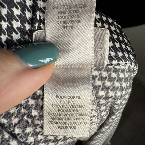 Victorias Secret L/G Black & White Houndstooth Pajama Set With Pink Heart Accent - Picture 3 of 9